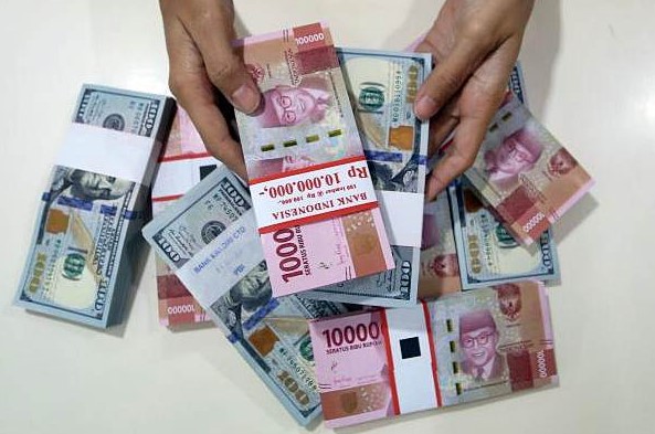 nilai tukar mata uang di Tangerang cemerlang
